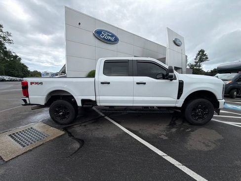 Used 2024 Ford F250 XL w/ STX Appearance Package AWD/4WD image 8