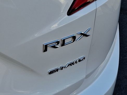 Certified 2024 Acura RDX SH-AWD w/ Advance Package image 33