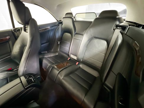 Used 2013 Mercedes-Benz E 350 image 28