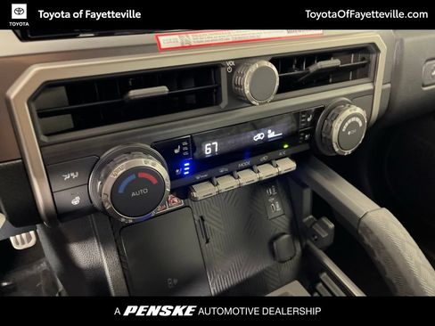 Used 2026 Toyota 4Runner TRD Sport Premium AWD/4WD image 32