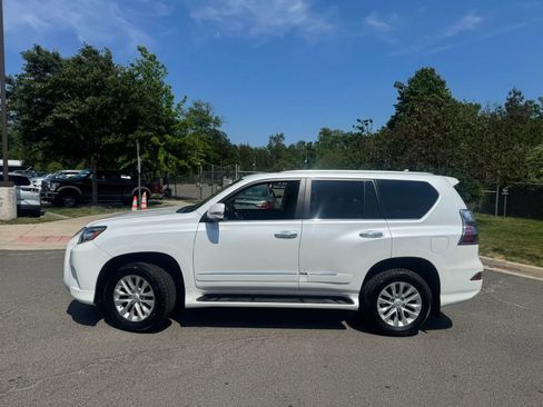 Used 2015 Lexus GX 460 w/ Premium Package AWD/4WD image 7