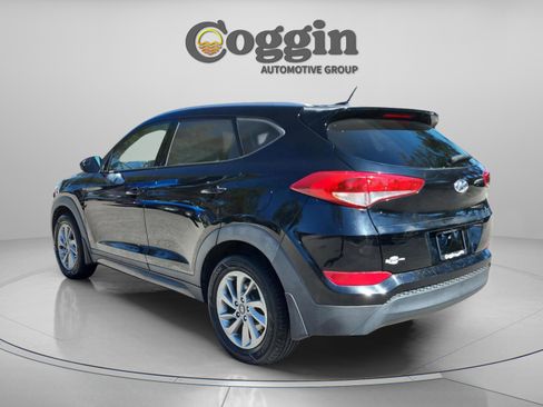 Used 2016 Hyundai Tucson SE w/ Option Group 02 image 3