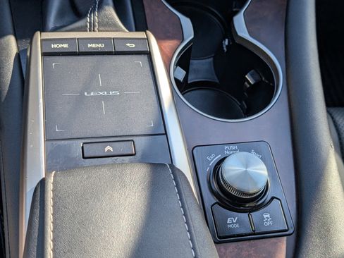 Used 2020 Lexus RX 450h AWD w/ Premium Package image 26