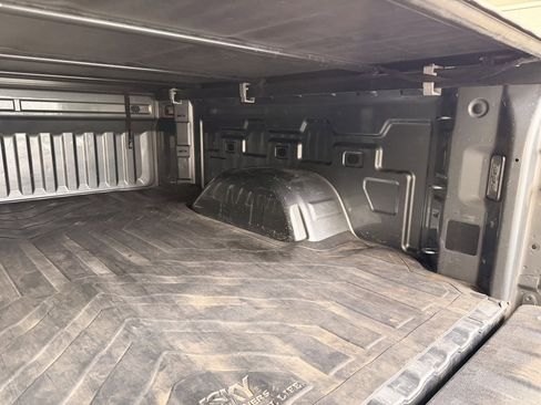 Used 2019 Chevrolet Silverado 1500 Custom Trail Boss w/ Custom Convenience Package image 12