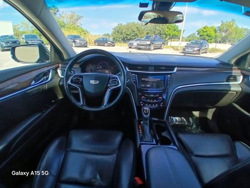 Used 2016 Cadillac XTS Luxury image 29