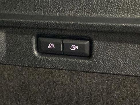 Used 2021 Lincoln Corsair Reserve AWD/4WD image 38
