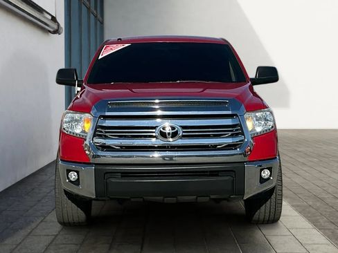 Used 2017 Toyota Tundra SR5 image 7