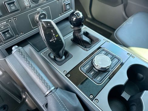 Used 2024 INEOS Grenadier Fieldmaster Edition image 20