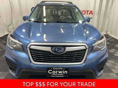 Used 2020 Subaru Forester Premium image 2
