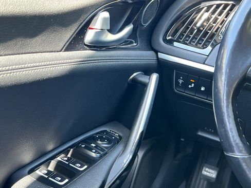 Used 2019 Kia Stinger AWD/4WD image 23