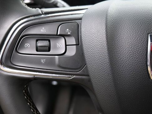 Used 2025 Buick Encore GX Preferred image 18