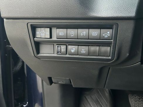 Used 2023 Toyota Tundra SR5 w/ SR5 Premium Package image 18