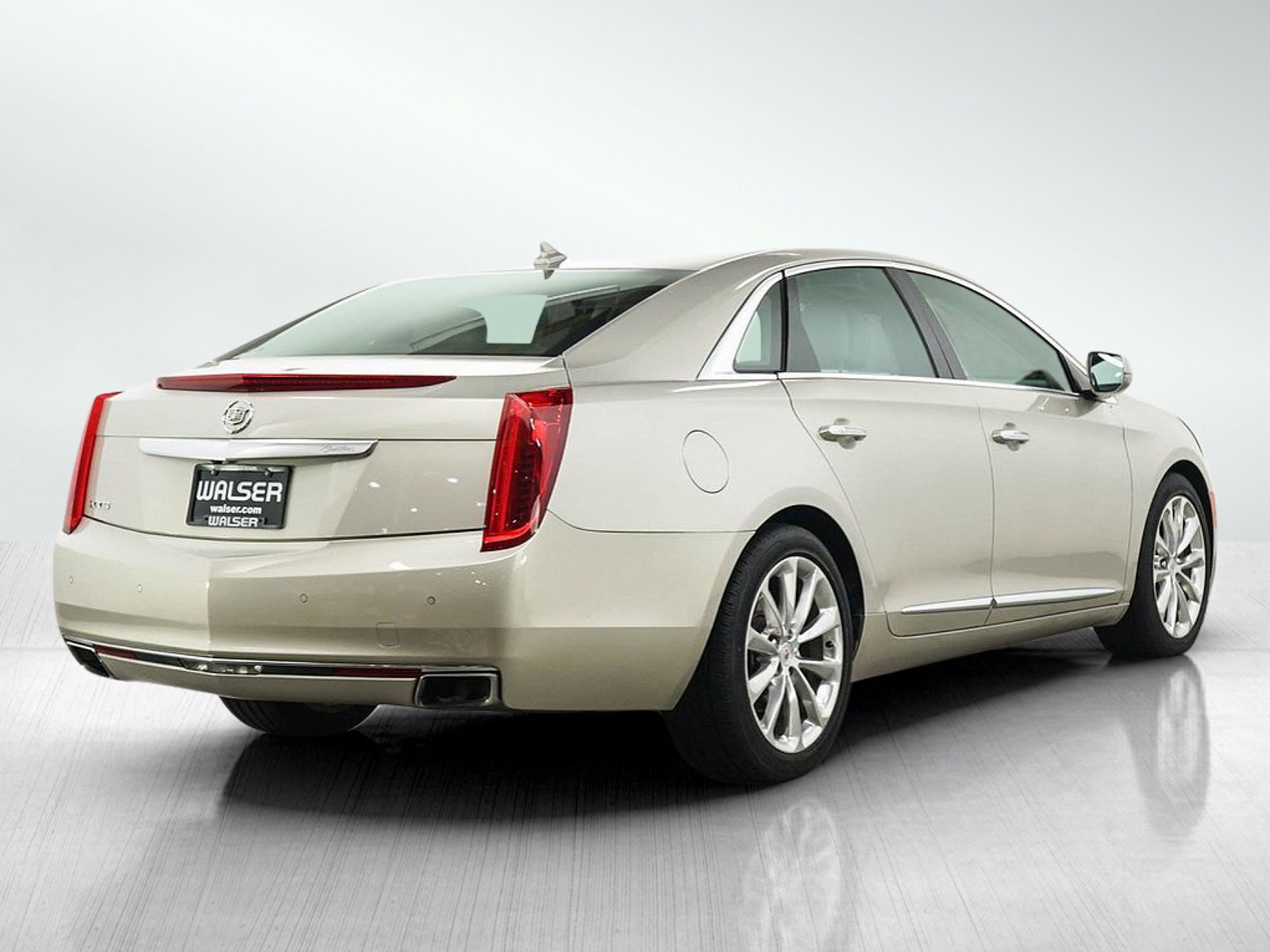 Used 2013 Cadillac XTS Premium FWD image 5