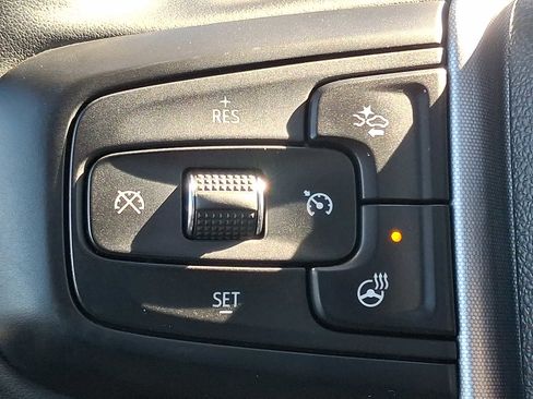 Certified 2023 GMC Sierra 1500 SLT w/ SLT Convenience Package image 21