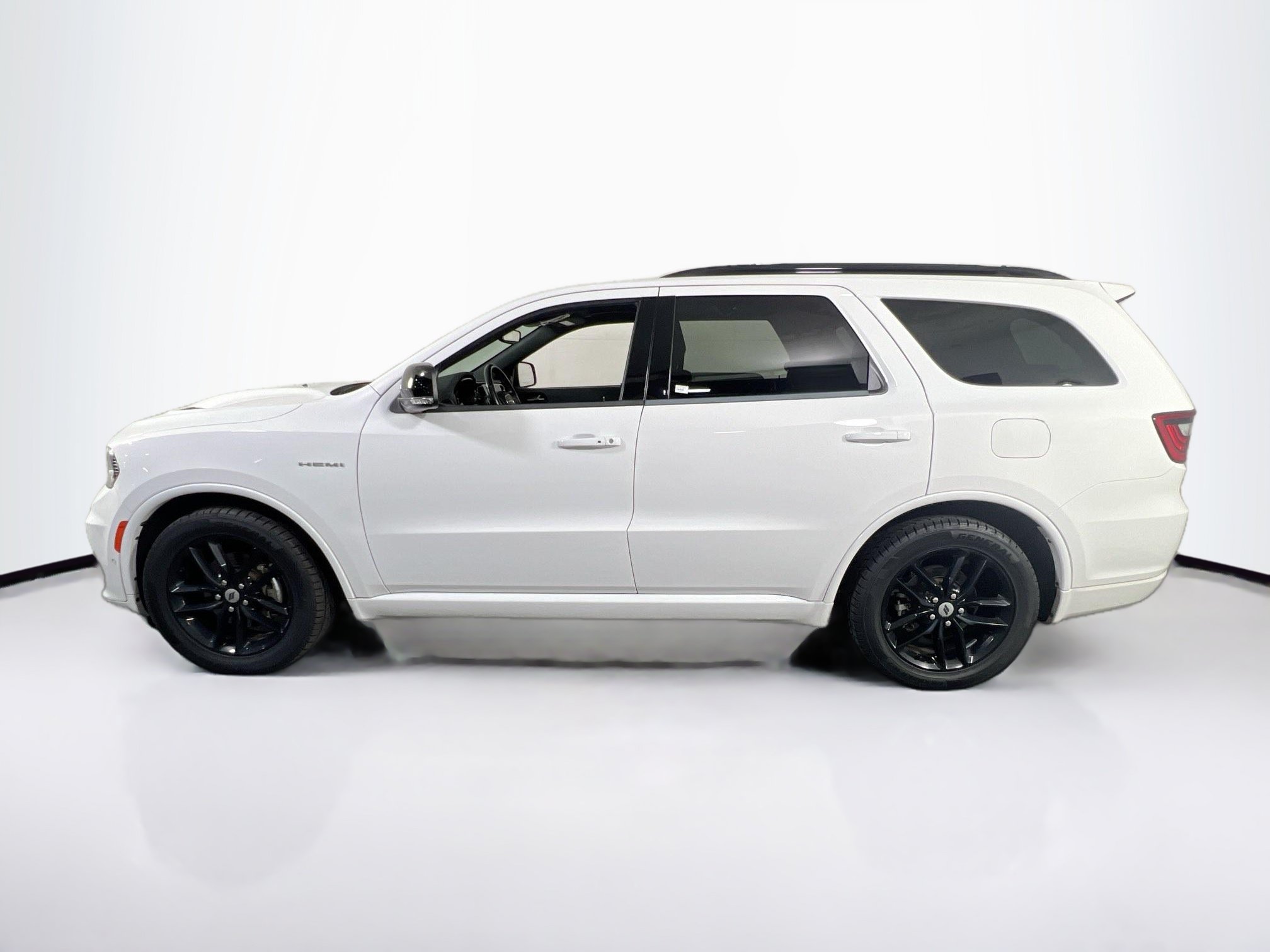 Used 2023 Dodge Durango R/T AWD/4WD image 8