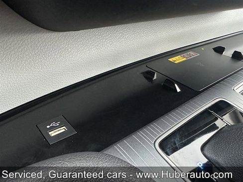 Used 2025 Toyota Sienna XLE w/ XLE Plus Package AWD/4WD image 33