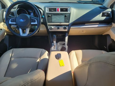 Used 2017 Subaru Outback 2.5i Limited image 14