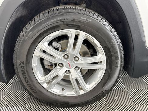 Used 2019 GMC Terrain SLE w/ Driver Convenience Package FWD image 36