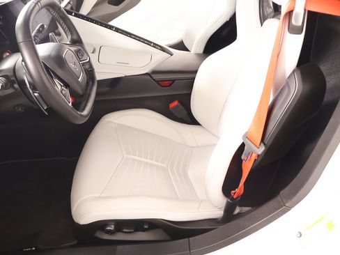 Used 2024 Chevrolet Corvette Stingray Preferred Cpe w/ Z51 Performance Package RWD image 11