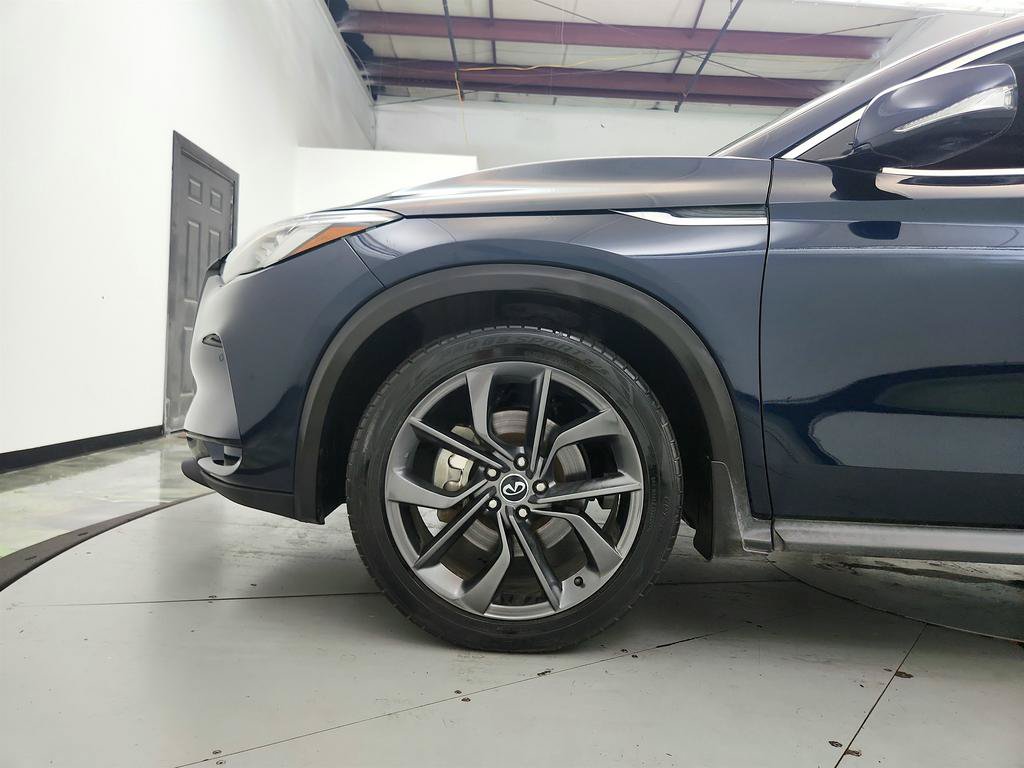 Used 2019 INFINITI QX50 Essential w/ Sensory Package FWD image 32
