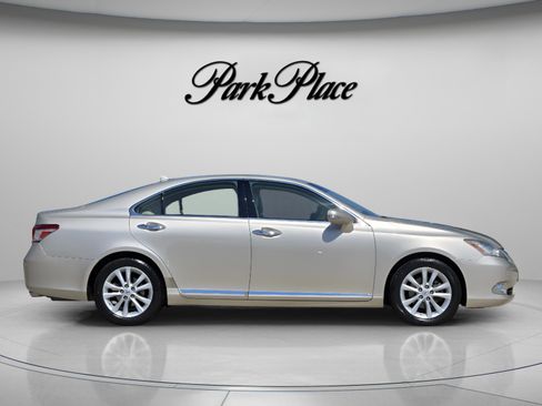 Used 2011 Lexus ES 350 FWD image 6