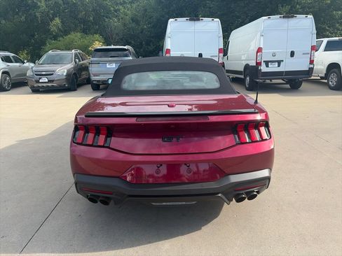 Used 2025 Ford Mustang GT Premium RWD image 8