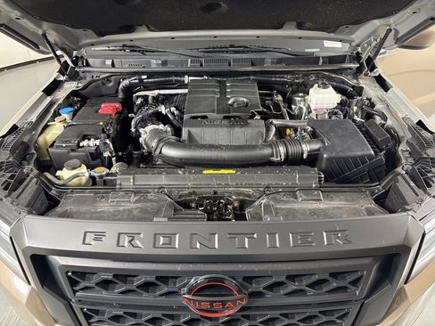 Used 2024 Nissan Frontier Pro-X w/ Technology Package RWD image 39