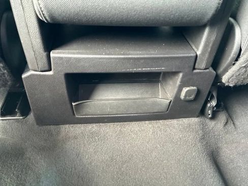 Used 2019 Chevrolet Silverado 1500 LT AWD/4WD image 18