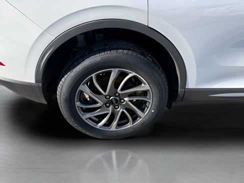 Used 2021 Lincoln Corsair AWD w/ Equipment Group 101A image 22