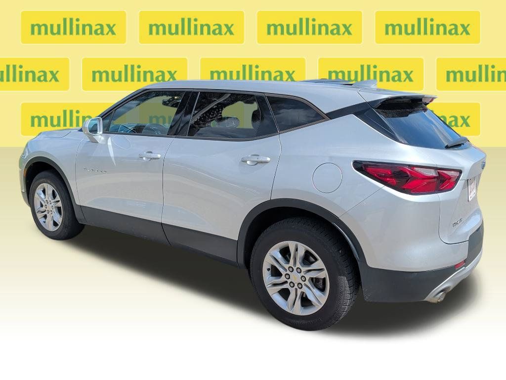 Used 2019 Chevrolet Blazer LT FWD image 3