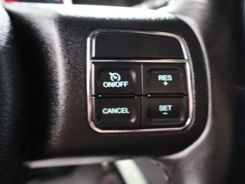 Used 2017 Jeep Wrangler Unlimited Sahara w/ Connectivity Group AWD/4WD image 79