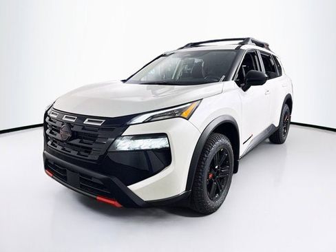 New 2026 Nissan Rogue SV image 1