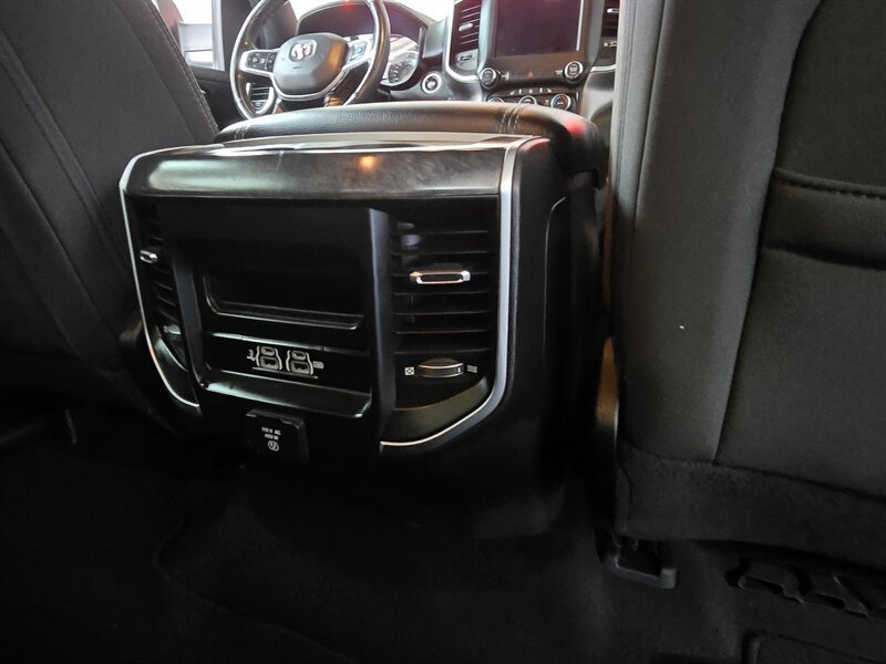 Used 2019 RAM 1500 Big Horn AWD/4WD image 17