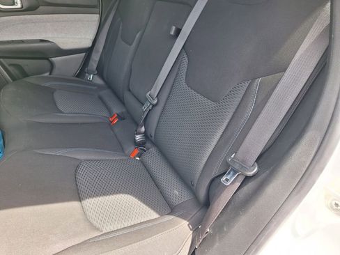 Used 2023 Jeep Compass Sport AWD/4WD image 20