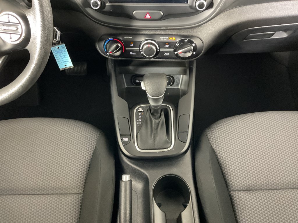 Used 2023 Kia Soul LX w/ Option Group 015 FWD image 14