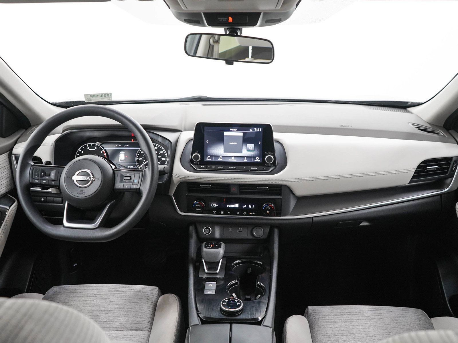 Used 2023 Nissan Rogue SV AWD/4WD image 13