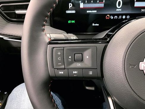 New 2025 Nissan Kicks SR w/ SR Premium Package image 22