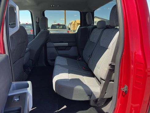 Used 2024 Ford F250 XLT w/ FX4 Off-Road Package AWD/4WD image 19