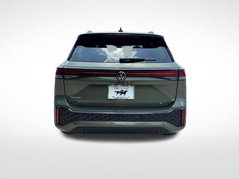 New 2026 Volkswagen Tiguan SE R-Line AWD/4WD image 4