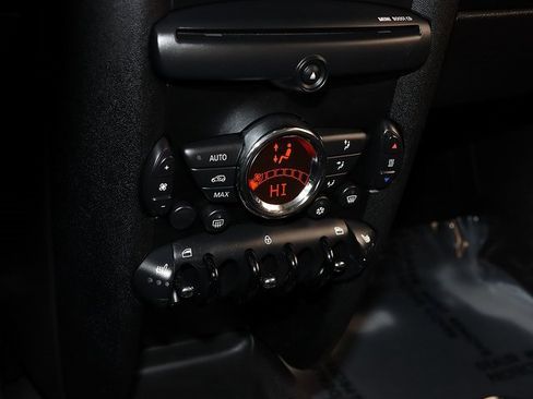 Used 2012 MINI Cooper Hardtop image 17