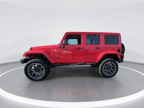 Used 2016 Jeep Wrangler Unlimited Sahara w/ Dual Top Group image 5