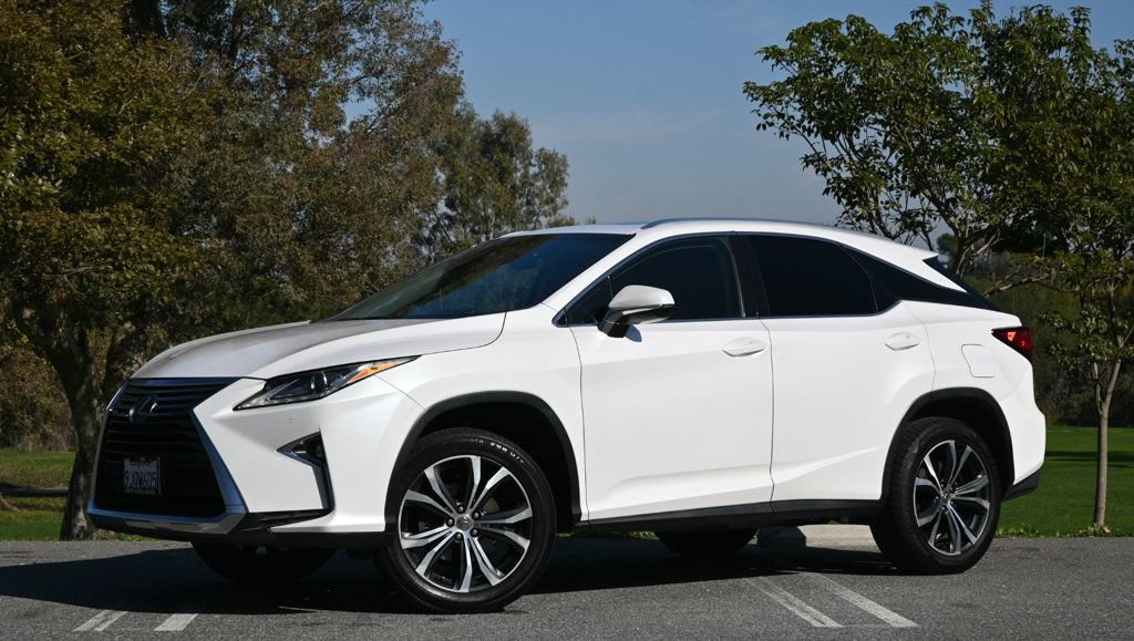 Used 2017 Lexus RX 350 FWD w/ Premium Package image 1