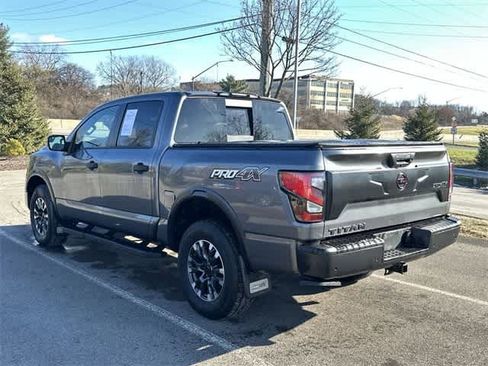 Used 2023 Nissan Titan PRO-4X w/ Pro-4x Convenience Package image 23