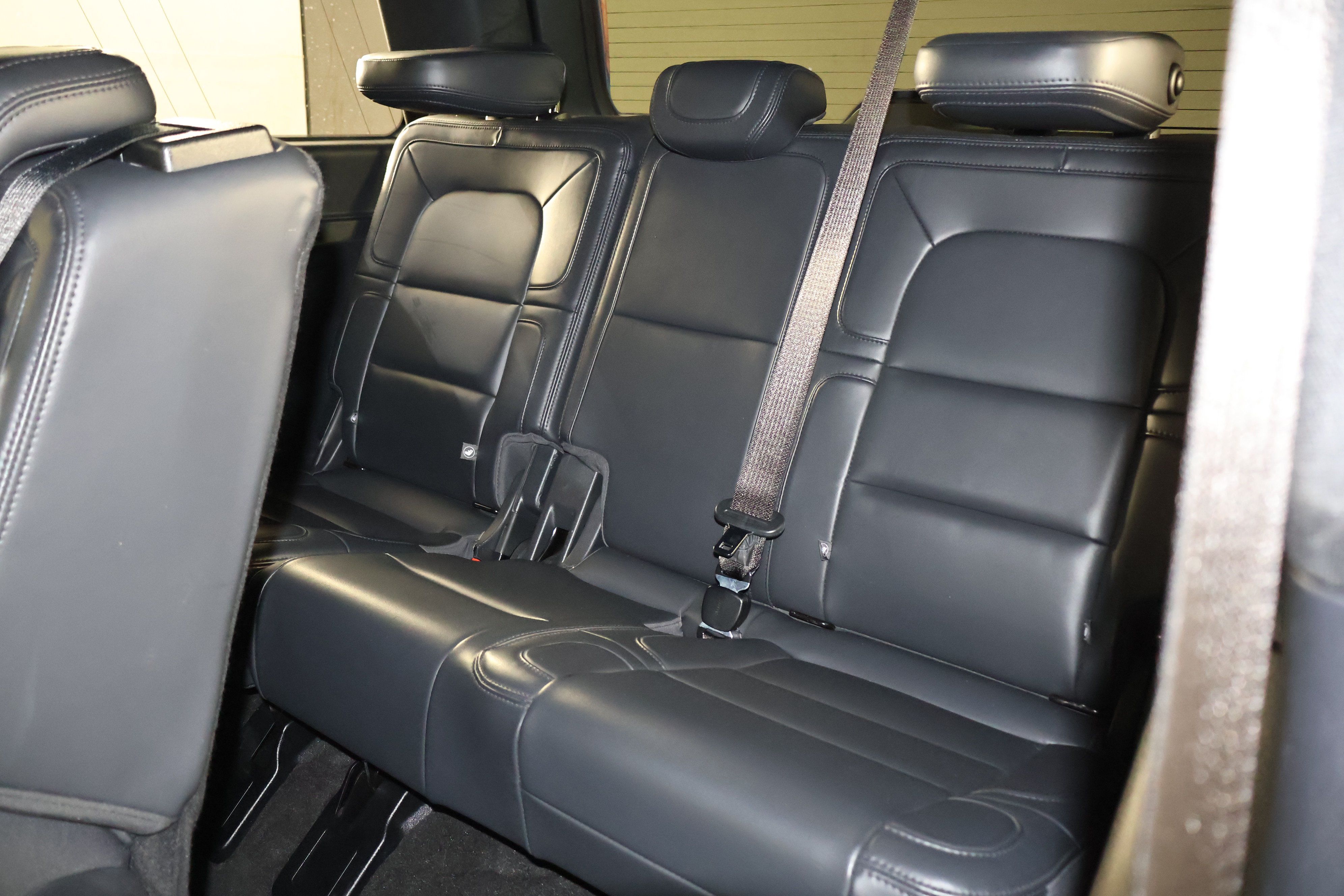 Used 2024 Lincoln Navigator Premiere AWD/4WD image 53
