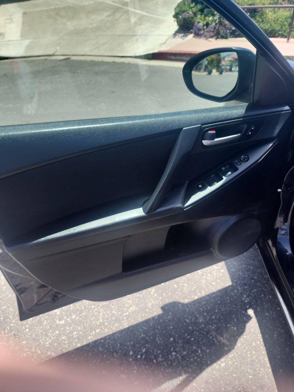 Used 2013 MAZDA MAZDA3 i SV w/ Convenience Pkg FWD image 12