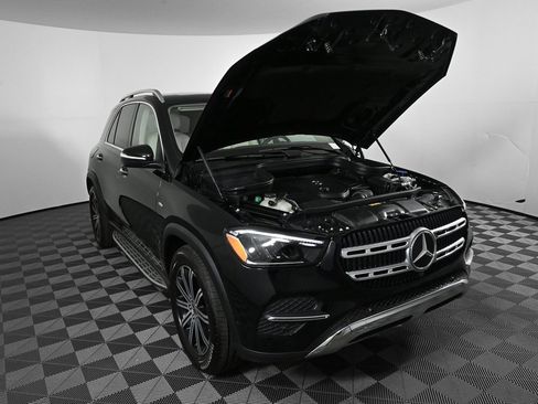 Certified 2025 Mercedes-Benz GLE 450e 4MATIC image 34
