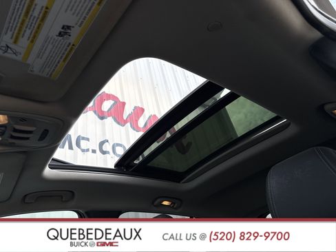 Used 2023 Buick Encore GX Essence w/ Experience Buick Package image 11