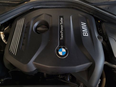 Used 2017 BMW 330i Sedan w/ Driver Assistance Package RWD image 30