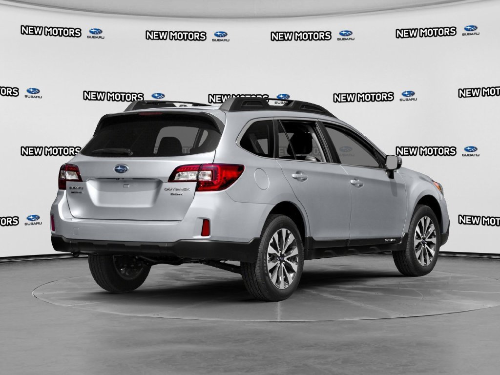 Used 2016 Subaru Outback 2.5i Limited AWD/4WD image 2