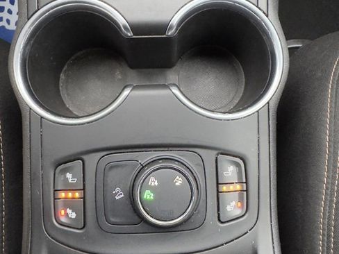 Used 2019 GMC Terrain SLE w/ Driver Convenience Package image 21